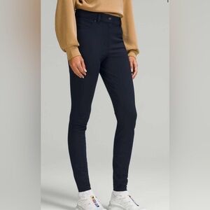 Lululemon City Sleek 5 Pocket 7/8 Pant Size 29